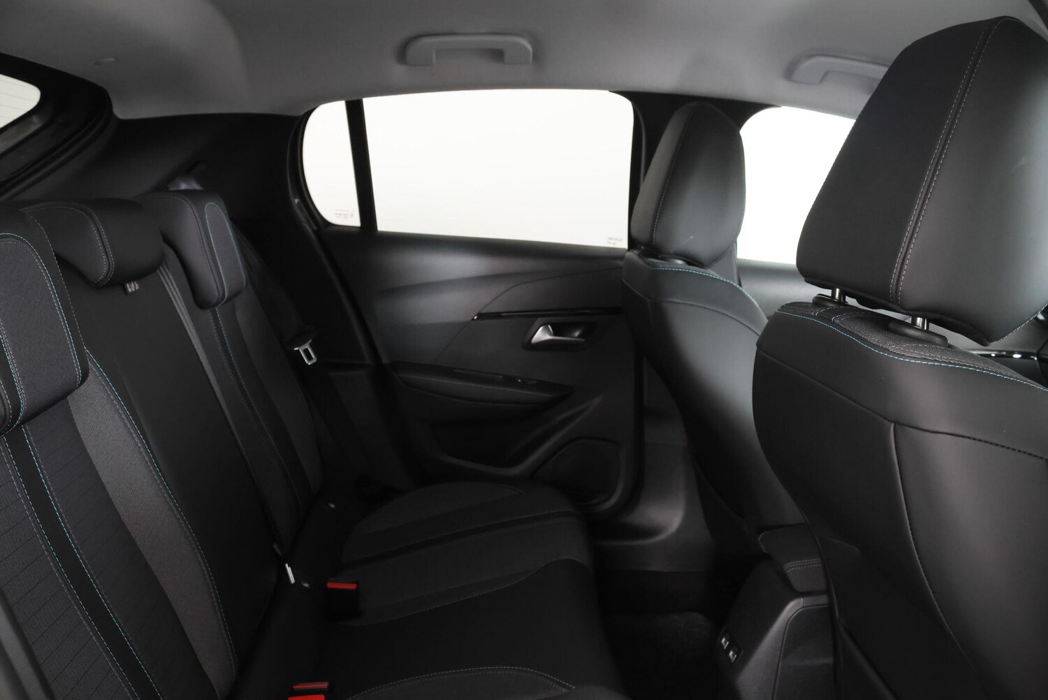 Used Peugeot 208 for sale - 77586937: Photo 57