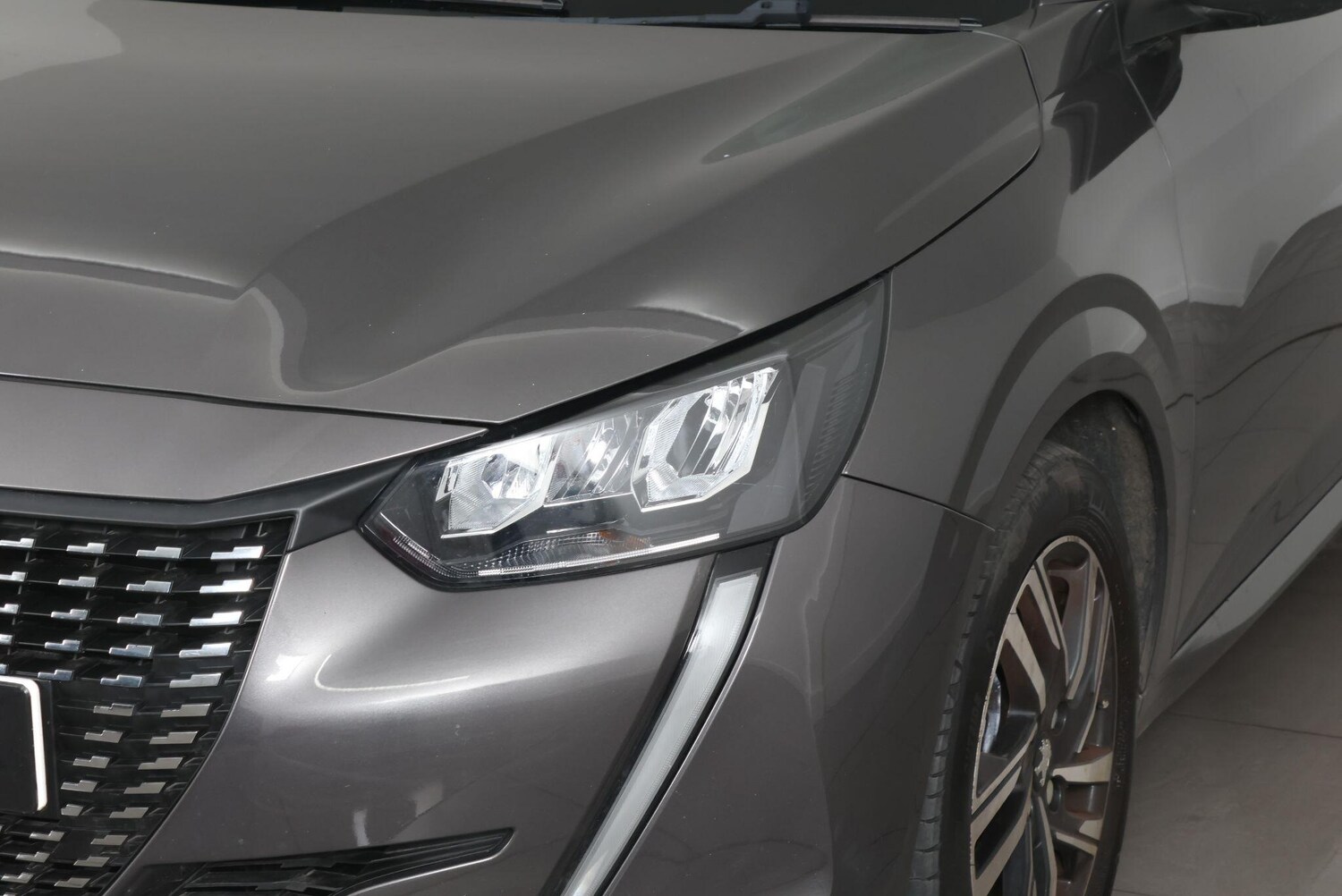 Used Peugeot 208 for sale - 77586937: Photo 65