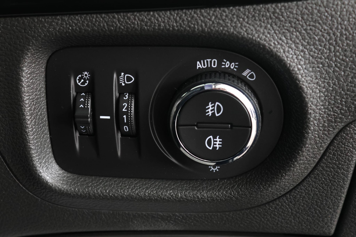 Used Vauxhall Astra for sale - 77015530: Photo 29