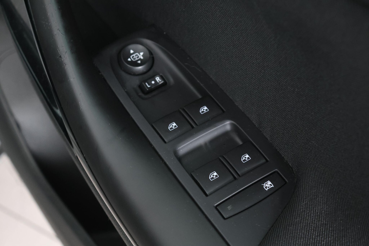 Used Vauxhall Astra for sale - 77015530: Photo 30