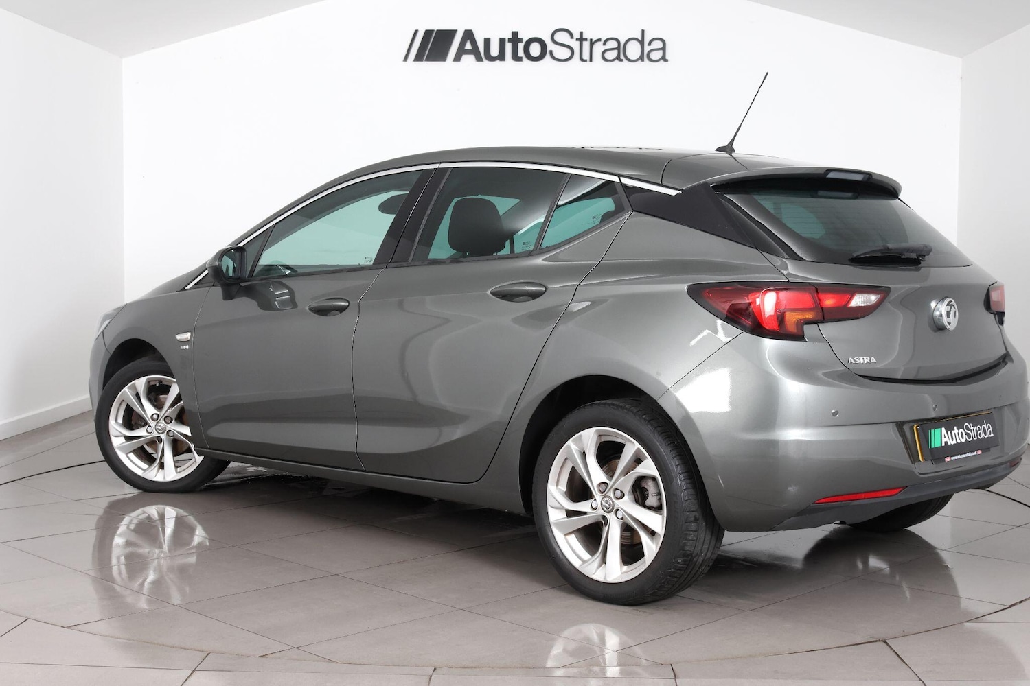 Used Vauxhall Astra for sale - 77015530: Photo 9