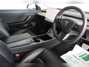 Used Tesla Model 3 2019 for sale - 77737528: Photo