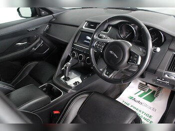 Used Jaguar E-Pace 2019 for sale - 76997894: Photo