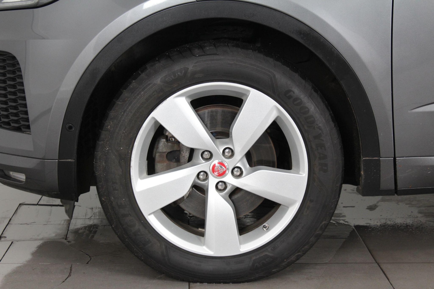 Used Jaguar E-Pace for sale - 76997894: Photo 77