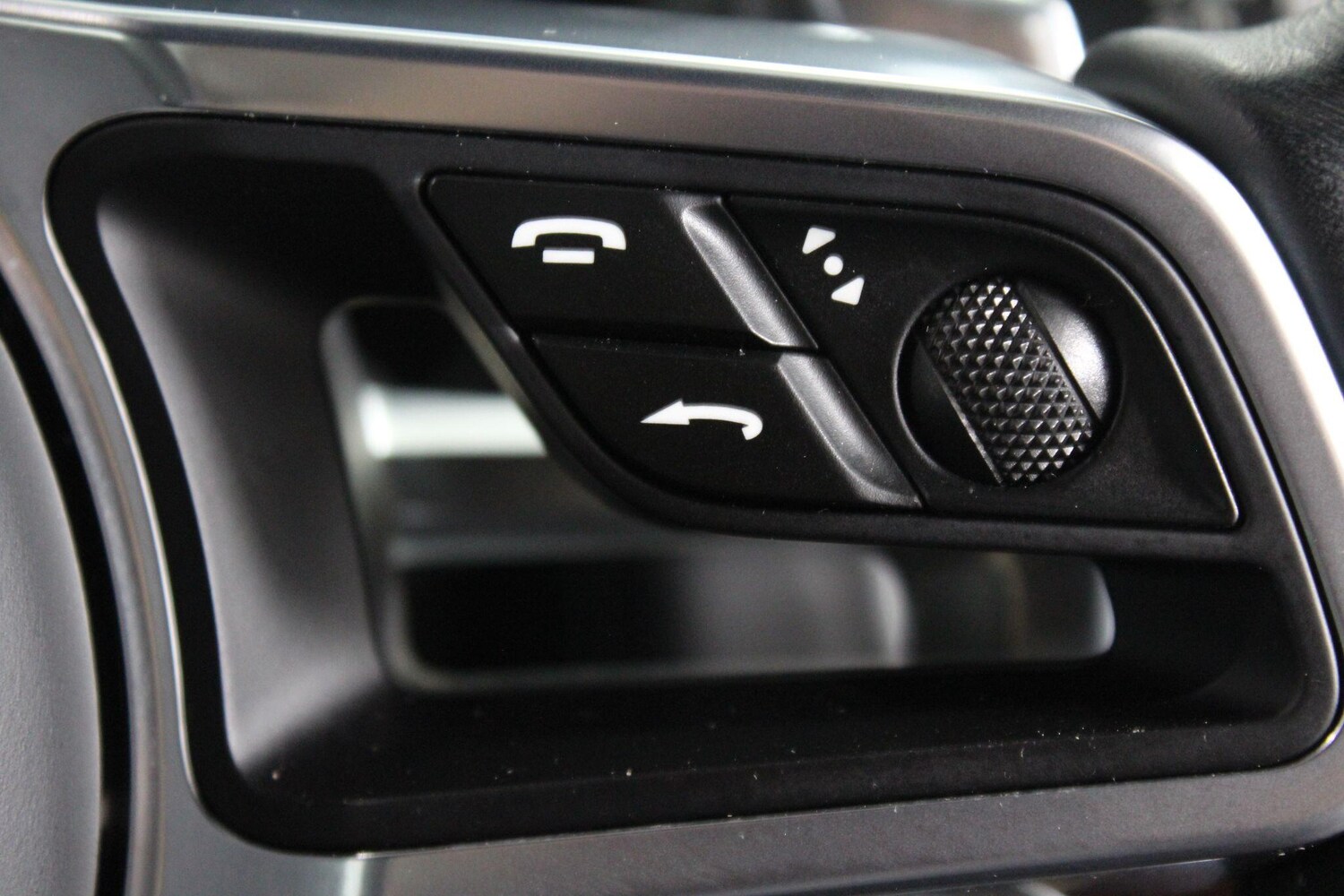 Used Porsche Boxster 2024 for sale - 76994422: Photo 42