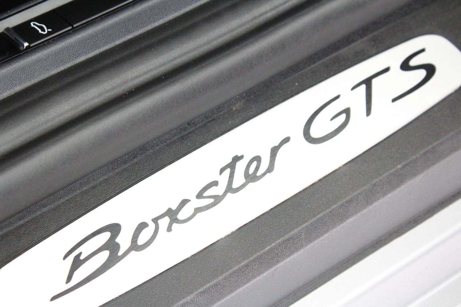 Used Porsche Boxster 2024 for sale - 76994422: Photo 75