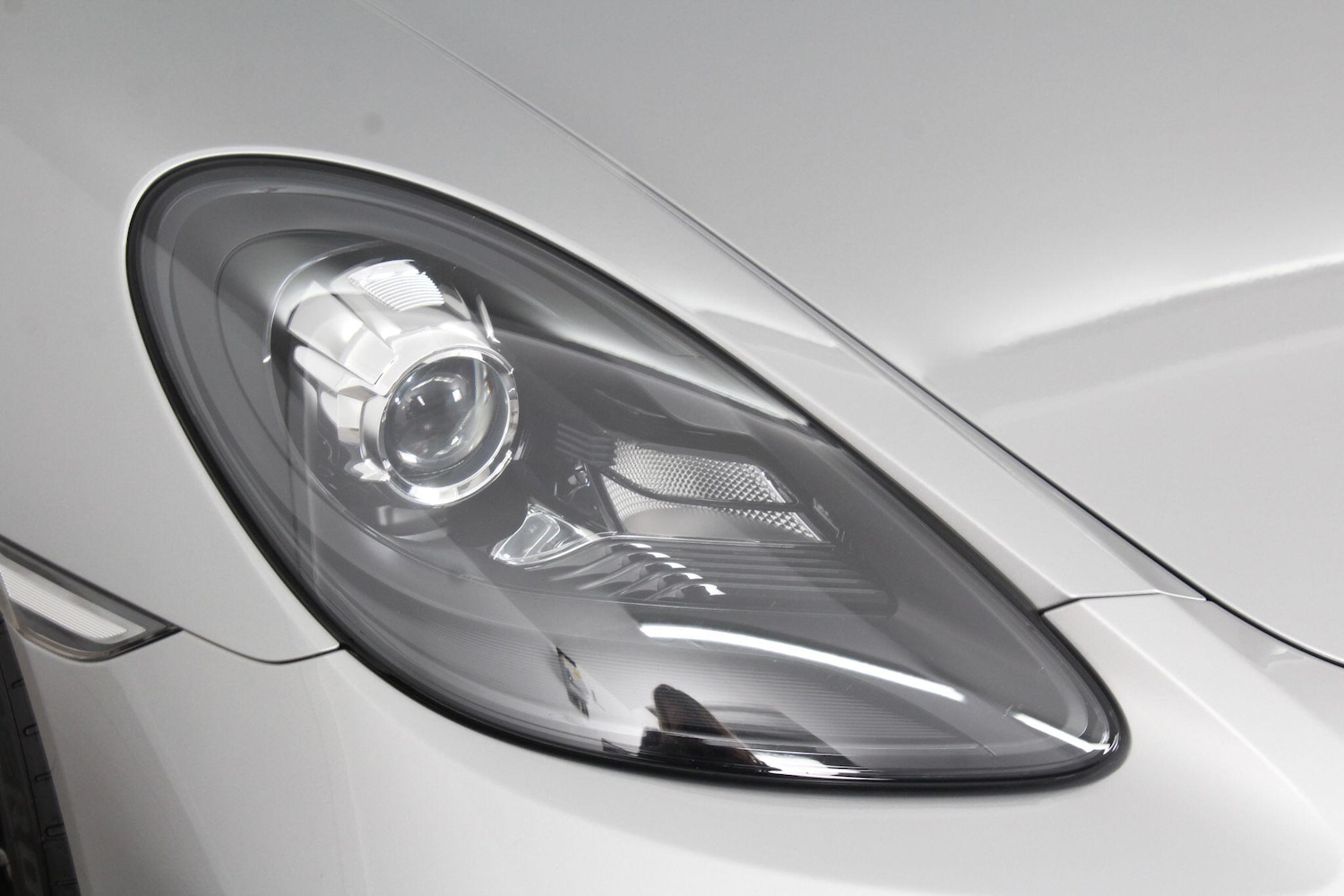 Used Porsche Boxster 2024 for sale - 76994422: Photo 85