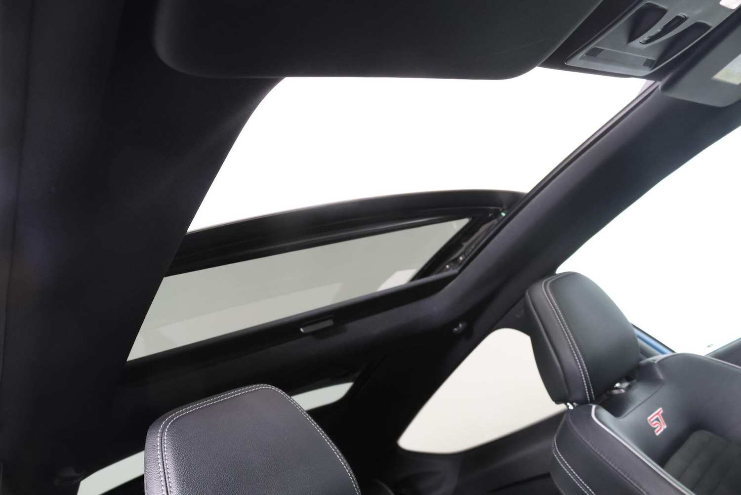 Used Ford Fiesta 2019 for sale - 77970707: Photo 2