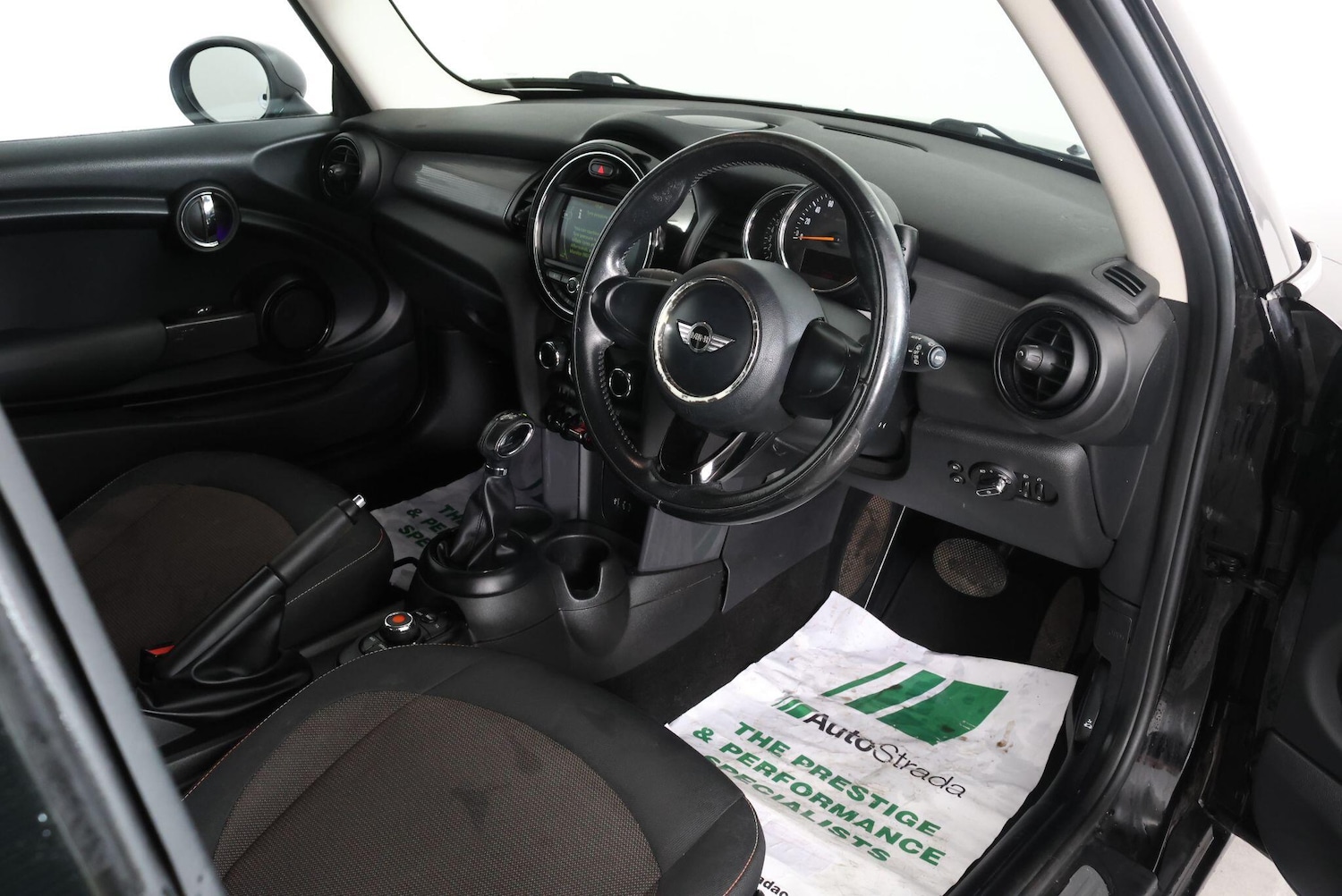 Used MINI Hatch 2016 for sale - 77345456: Photo 3