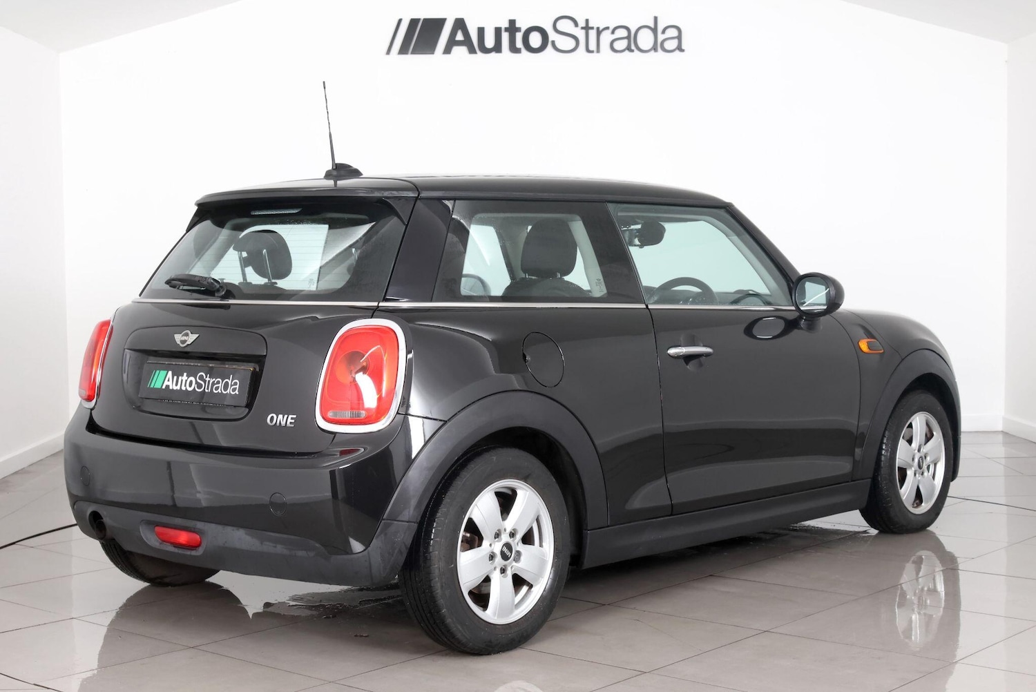 Used MINI Hatch 2016 for sale - 77345456: Photo 9
