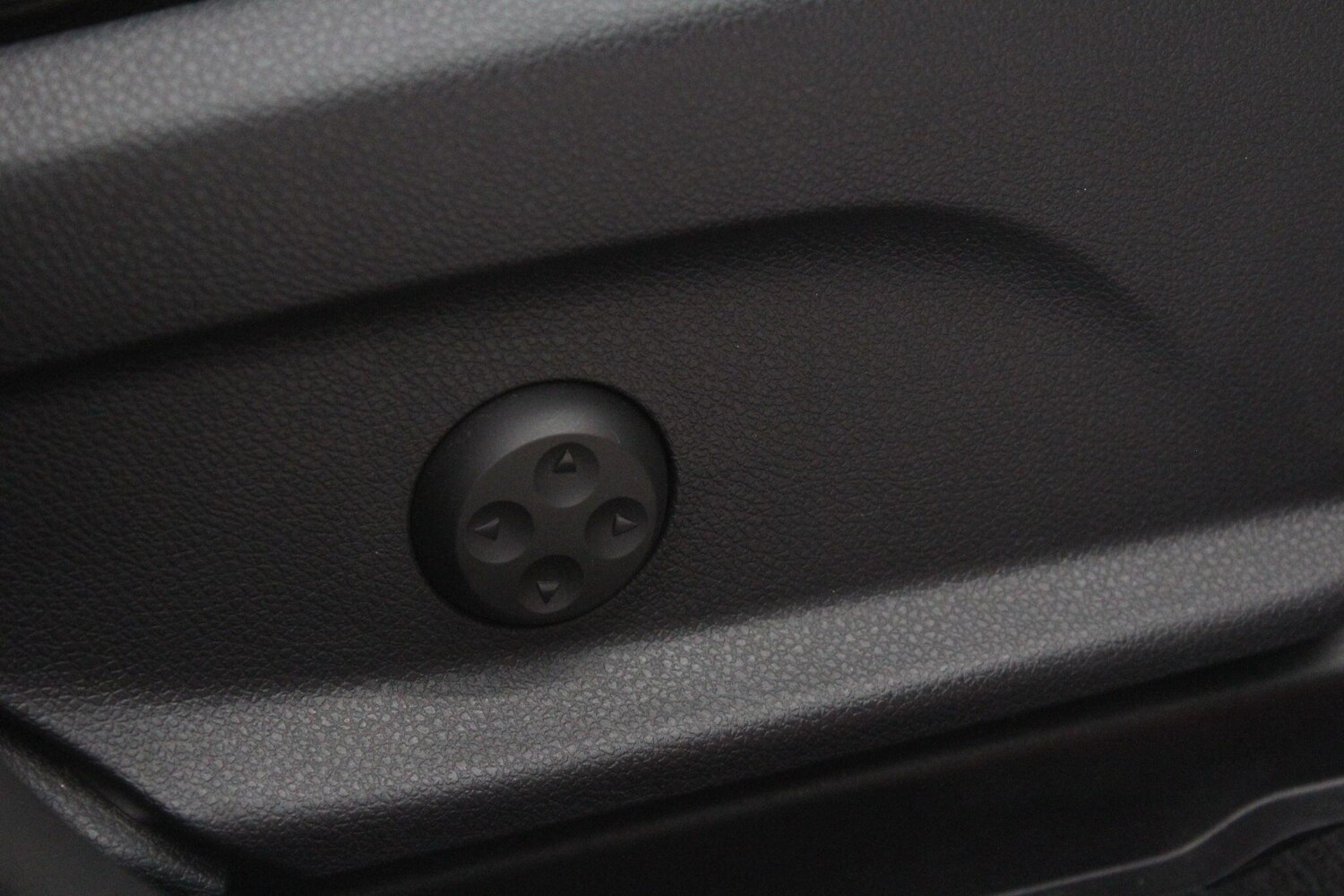 Used Mercedes-Benz GLC for sale - 76993106: Photo 59