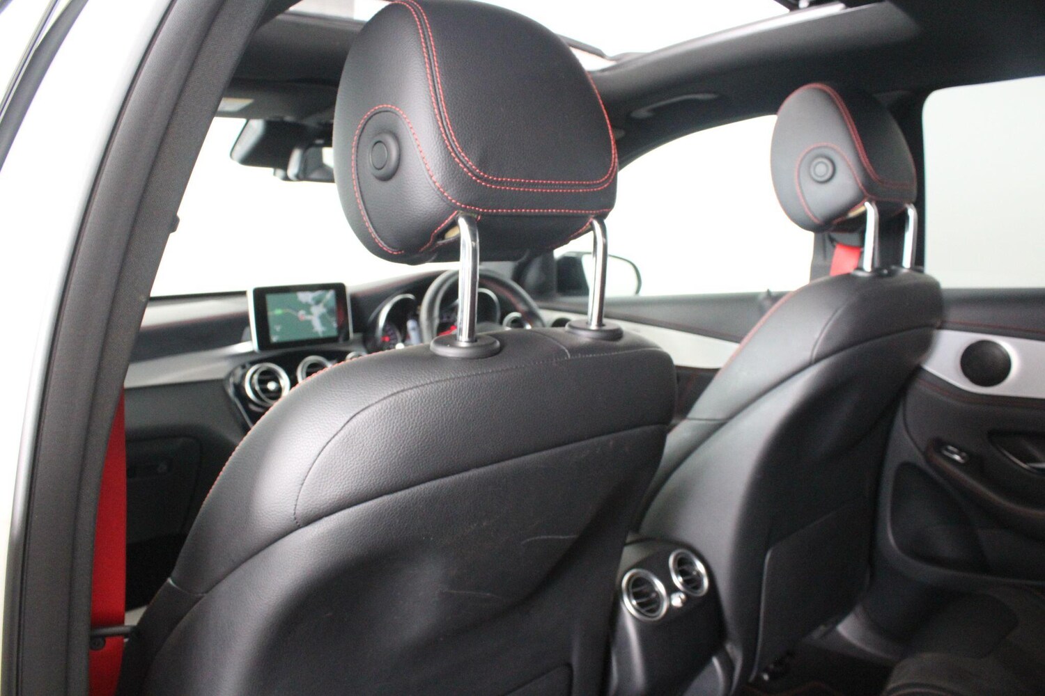 Used Mercedes-Benz GLC for sale - 76993106: Photo 68