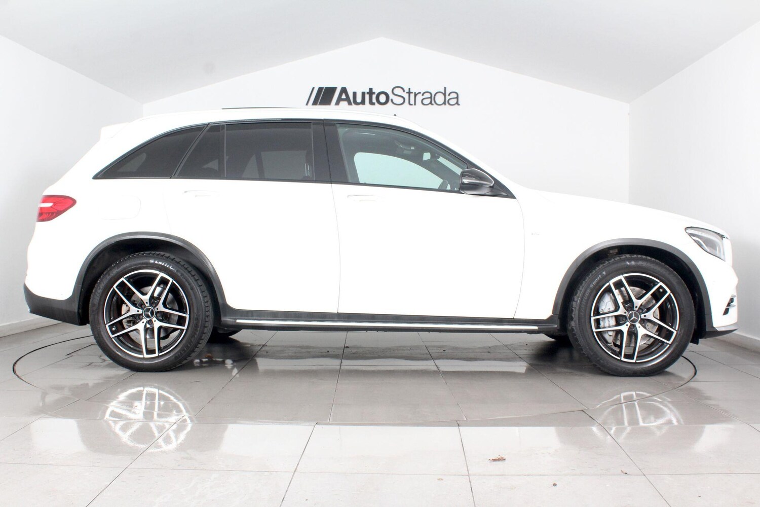 Used Mercedes-Benz GLC for sale - 76993106: Photo 8