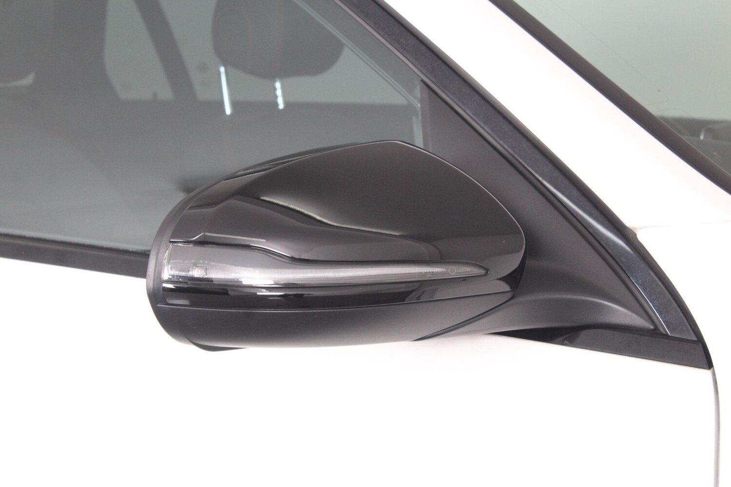 Used Mercedes-Benz GLC for sale - 76993106: Photo 83