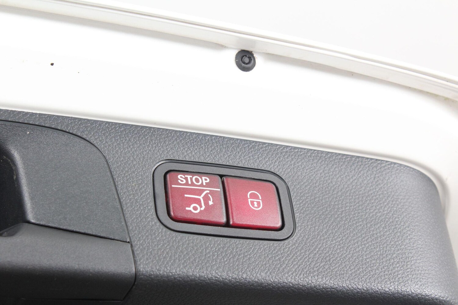 Used Mercedes-Benz GLC for sale - 76993106: Photo 90