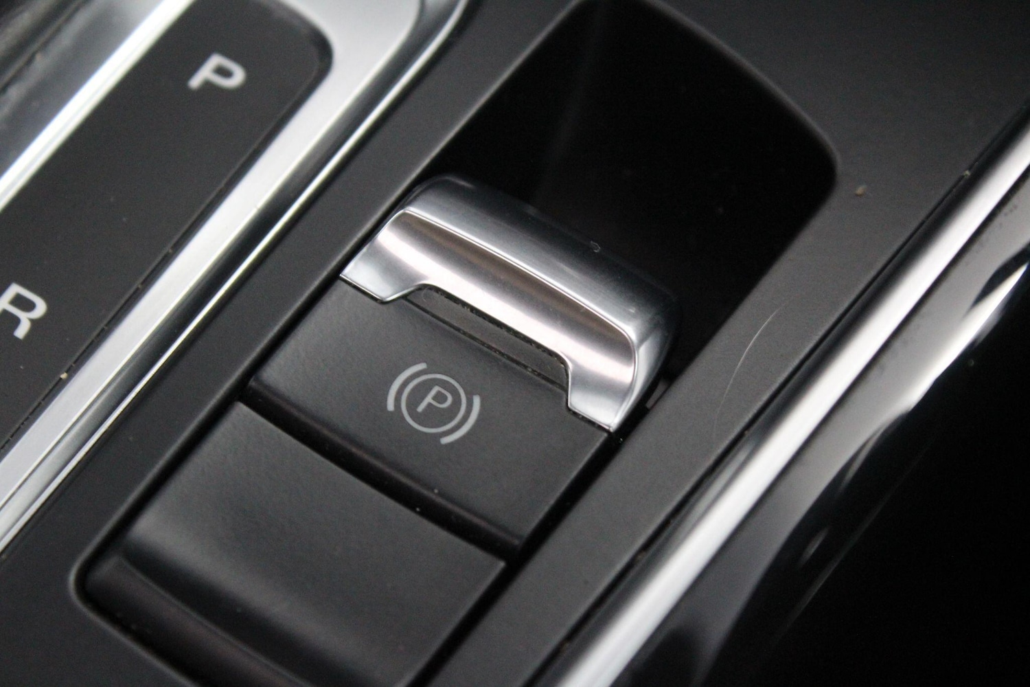 Used Audi Q5 2015 for sale - 76990213: Photo 56