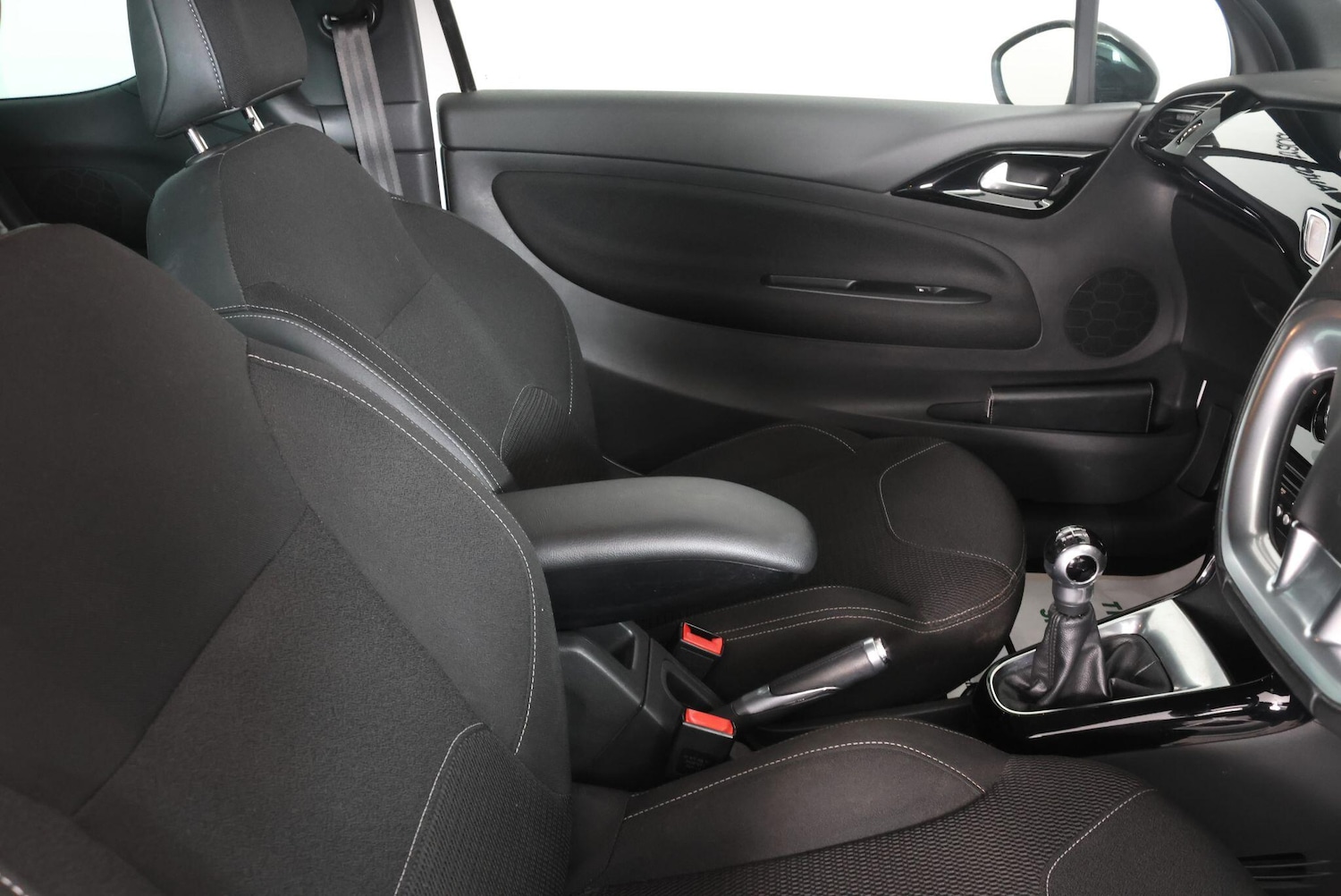 Used Citroen DS3 2015 for sale - 77671123: Photo 46