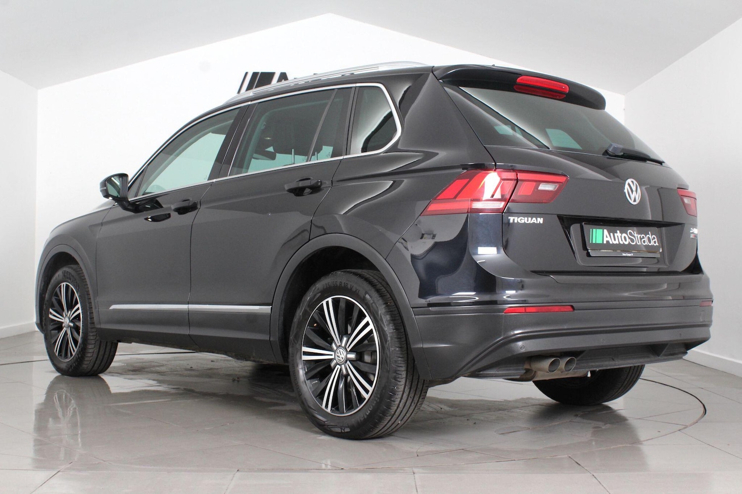 Used Volkswagen Tiguan for sale - 76997569: Photo 20