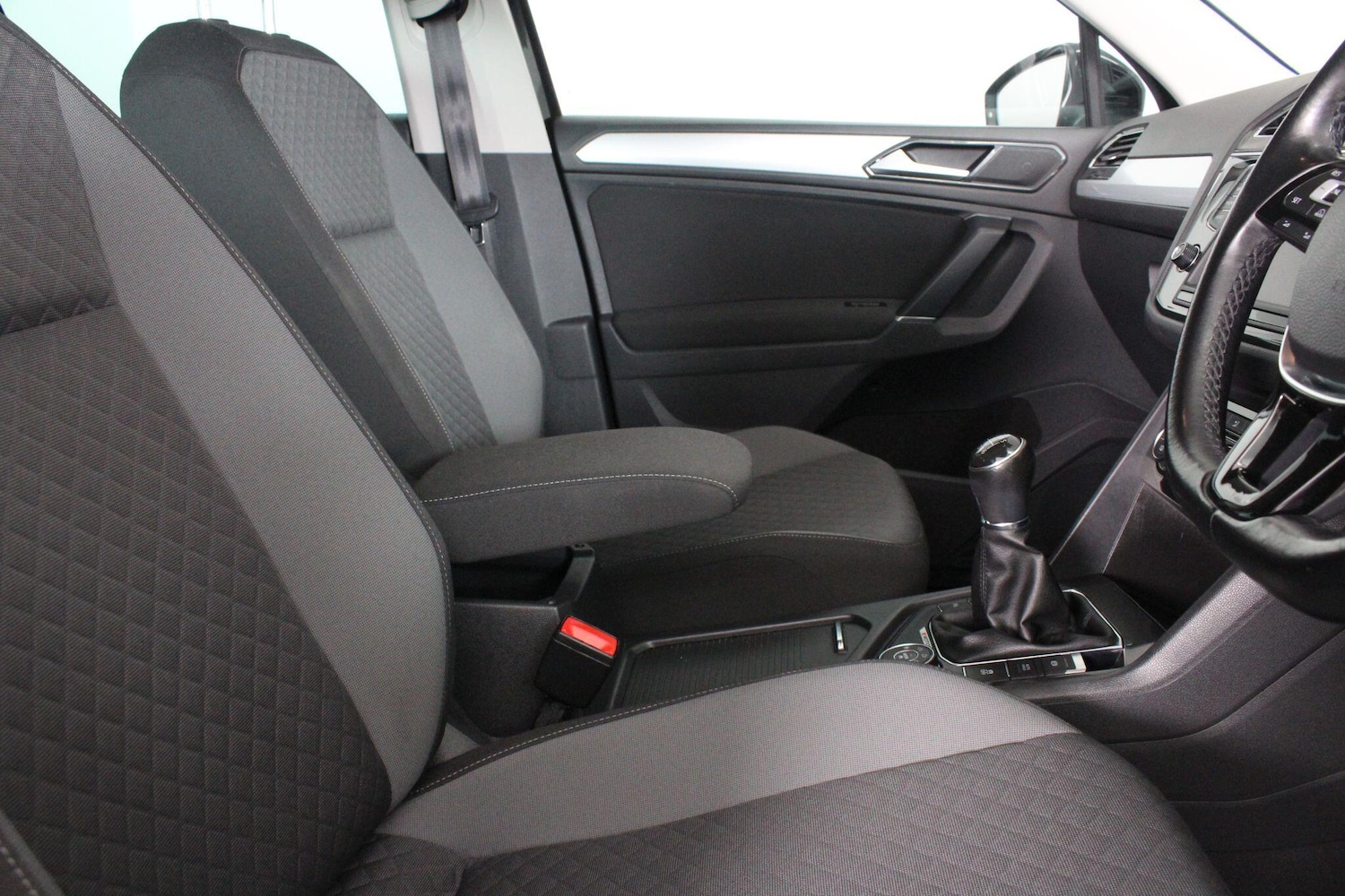 Used Volkswagen Tiguan for sale - 76997569: Photo 55