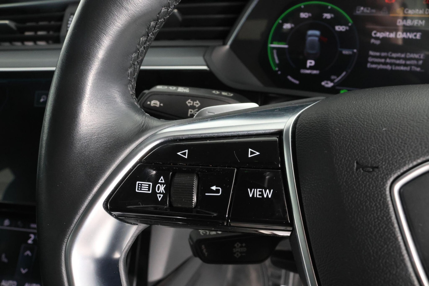 Used Audi e-tron 2022 for sale - 77537865: Photo 17