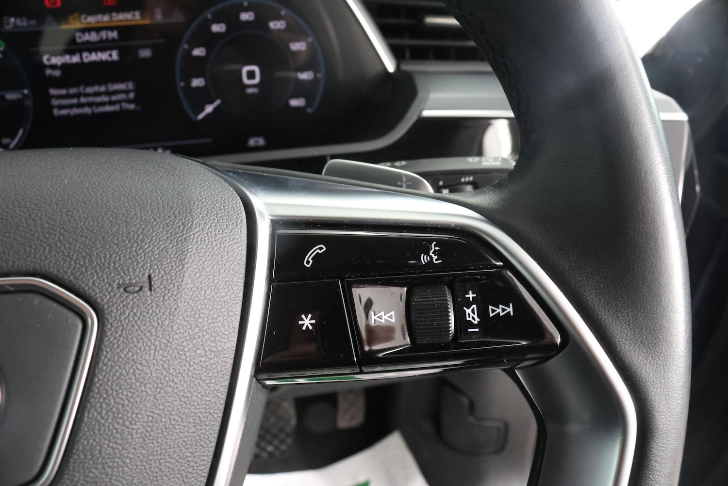 Used Audi e-tron 2022 for sale - 77537865: Photo 19