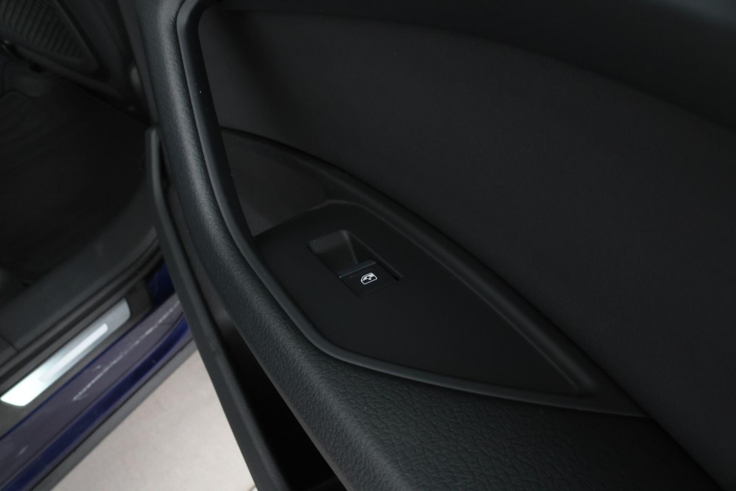 Used Audi e-tron 2022 for sale - 77537865: Photo 31