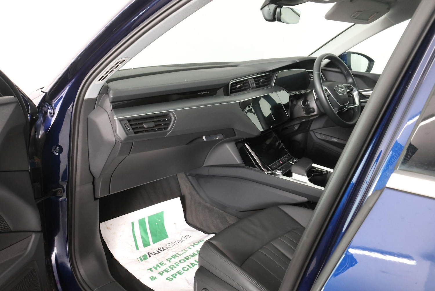 Used Audi e-tron 2022 for sale - 77537865: Photo 46