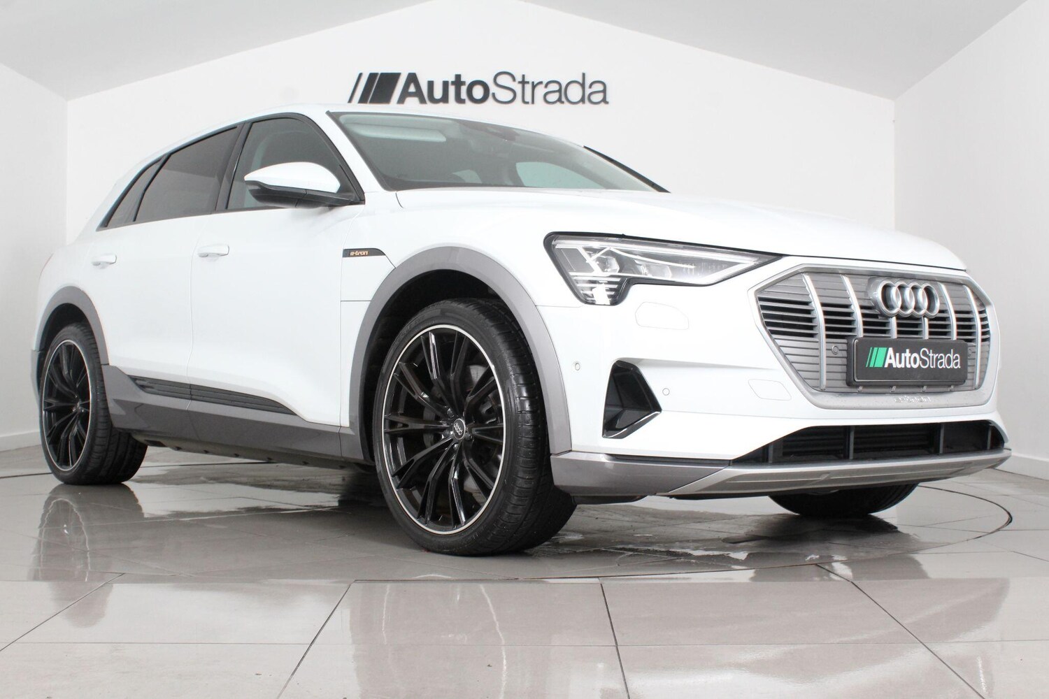 Used Audi e-tron for sale - 76990368: Photo 14