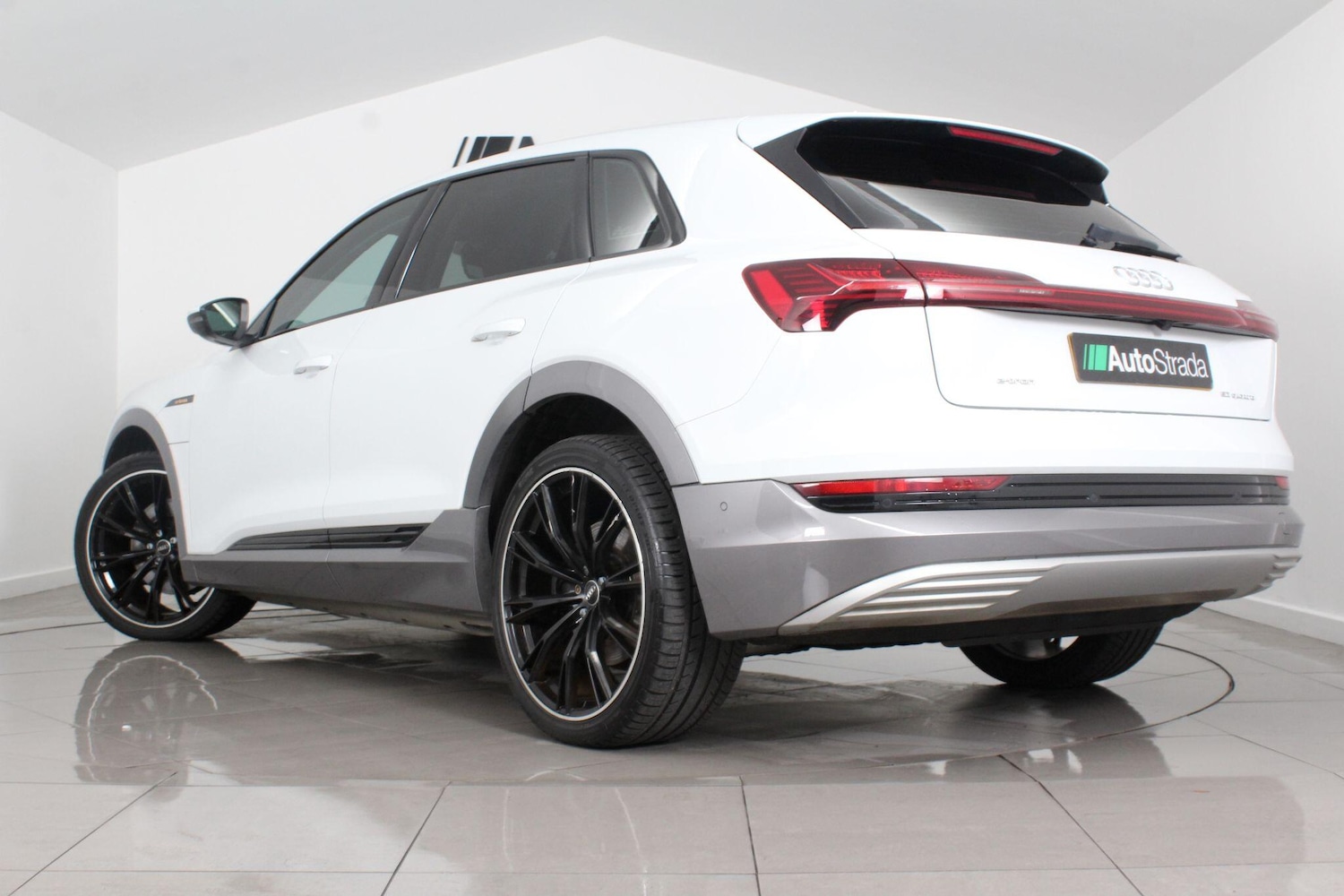 Used Audi e-tron for sale - 76990368: Photo 9