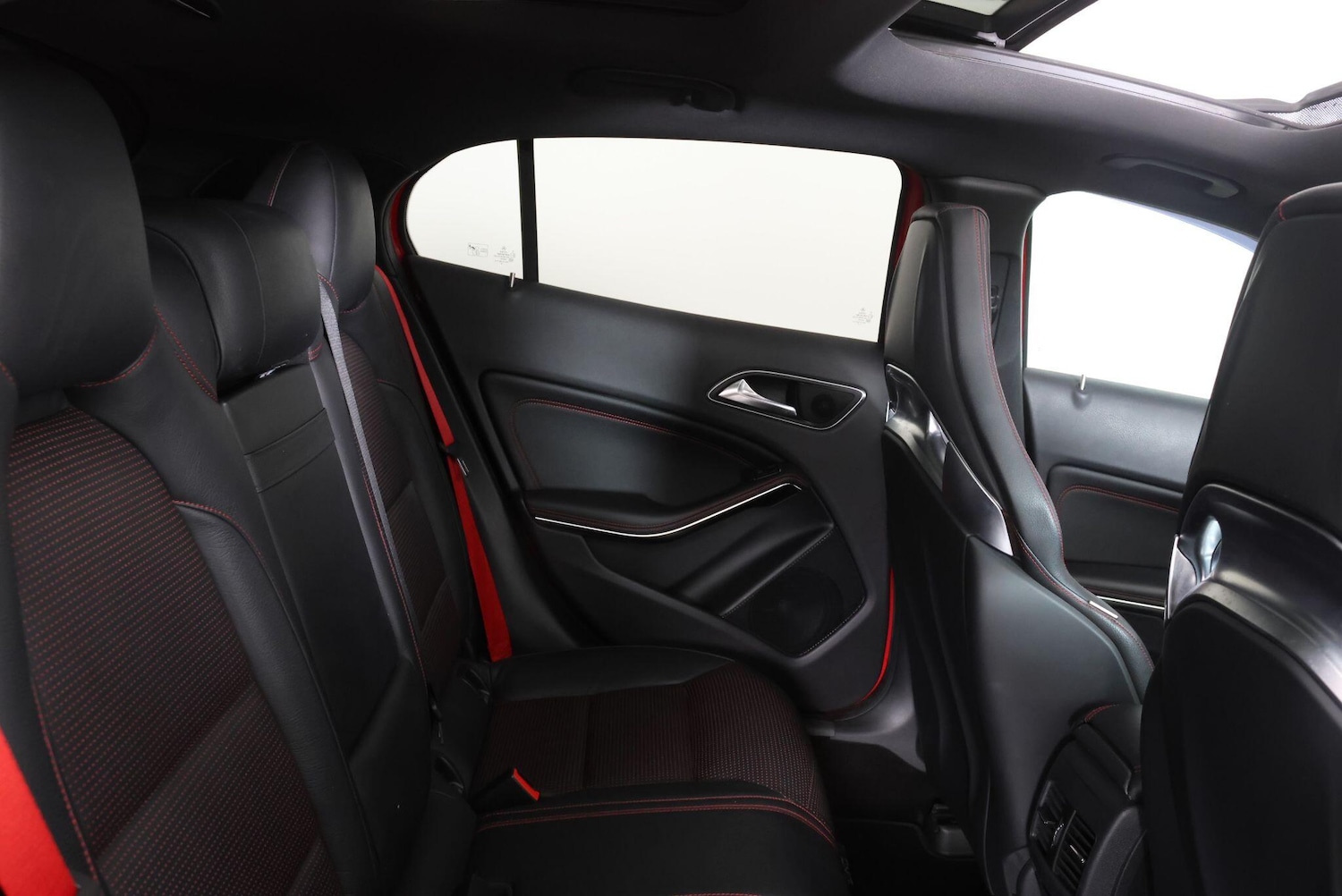 Used Mercedes-Benz GLA 2014 for sale - 77564741: Photo 41