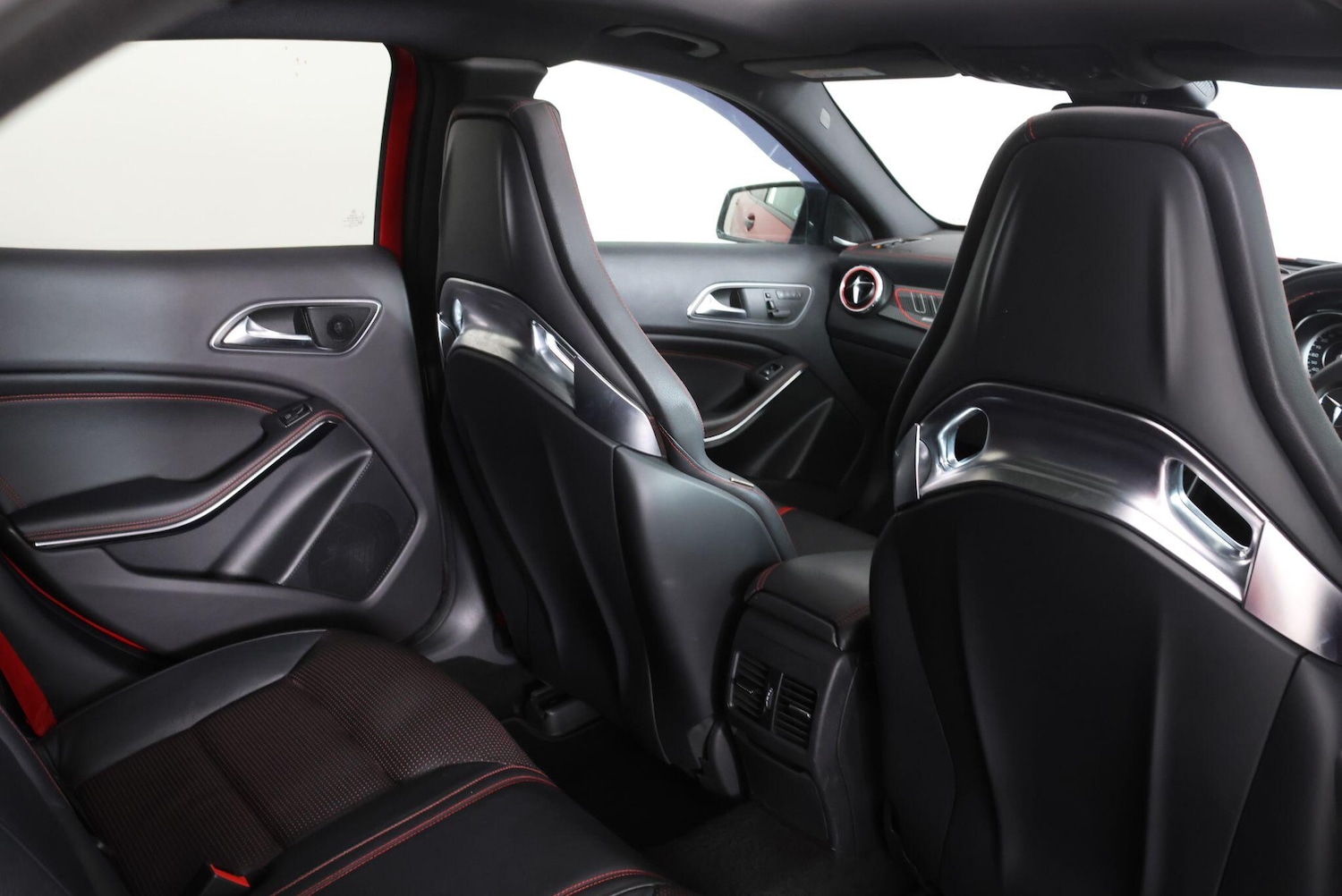 Used Mercedes-Benz GLA 2014 for sale - 77564741: Photo 42