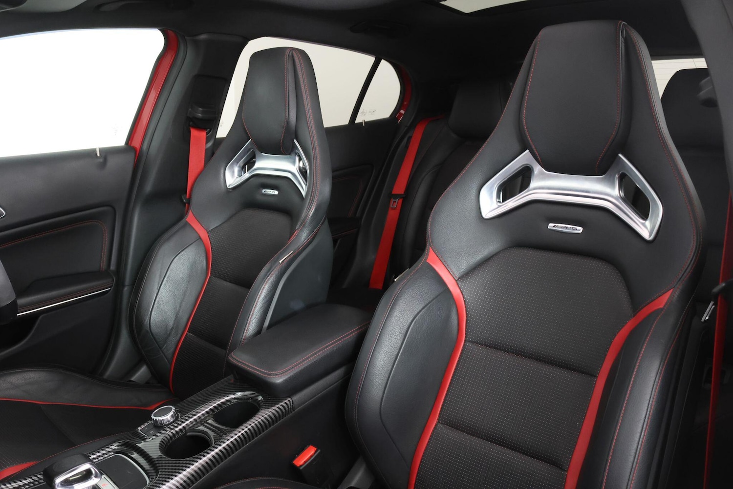 Used Mercedes-Benz GLA 2014 for sale - 77564741: Photo 61