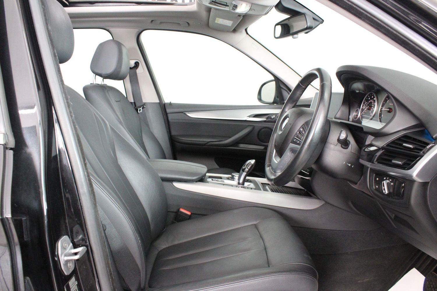 Used BMW X5 2016 for sale - 77057390: Photo 40