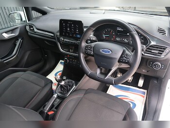 Used Ford Fiesta 2018 for sale - 78170801: Photo