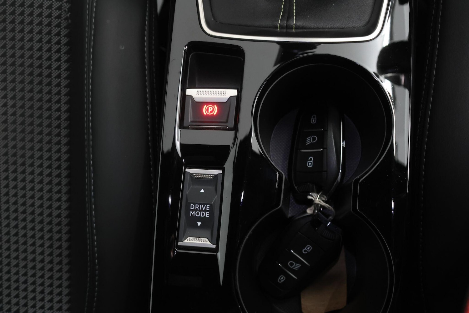 Used Peugeot 2008 for sale - 78136132: Photo 31