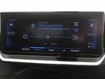 Used Peugeot 2008 2020 for sale - 78136132: Photo