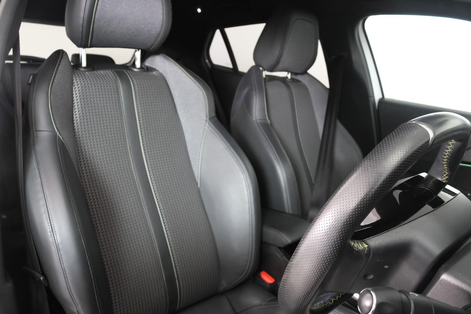 Used Peugeot 2008 for sale - 78136132: Photo 50