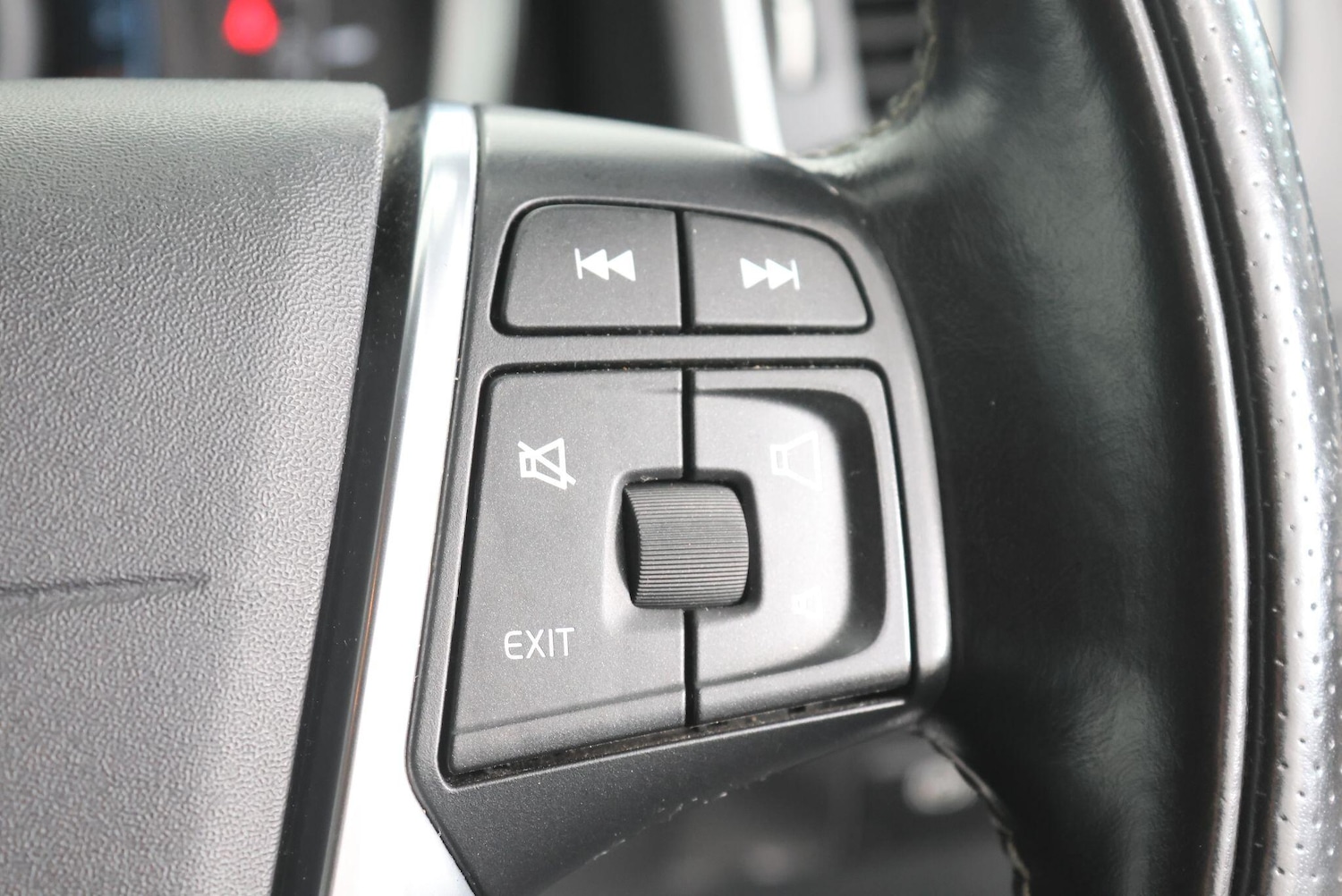 Used Volvo V60 for sale - 77705173: Photo 27