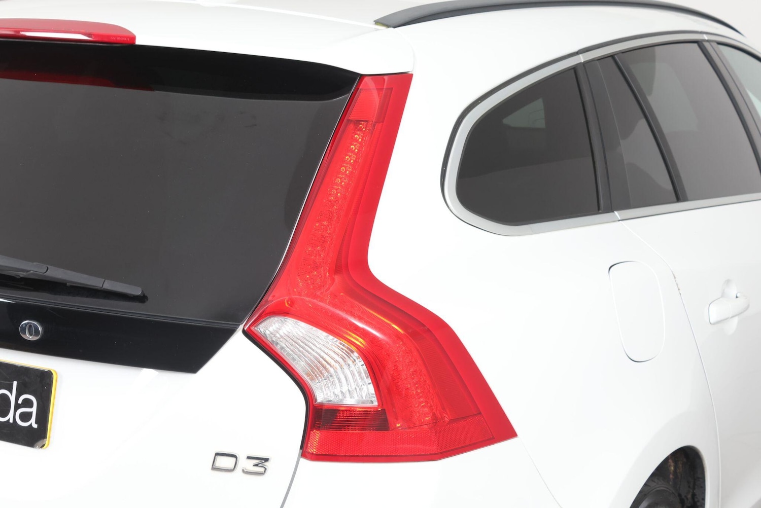 Used Volvo V60 for sale - 77705173: Photo 61