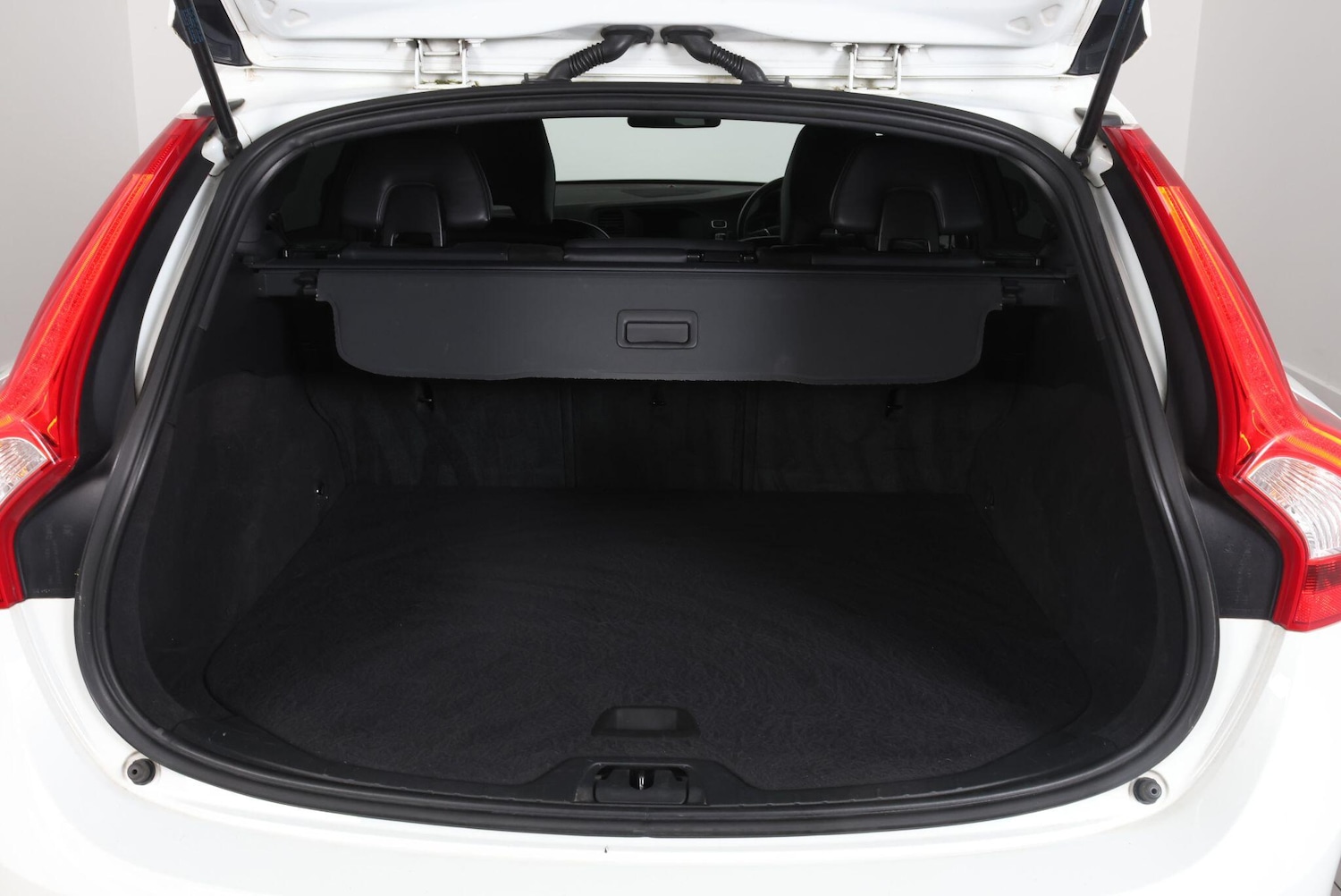 Used Volvo V60 for sale - 77705173: Photo 62