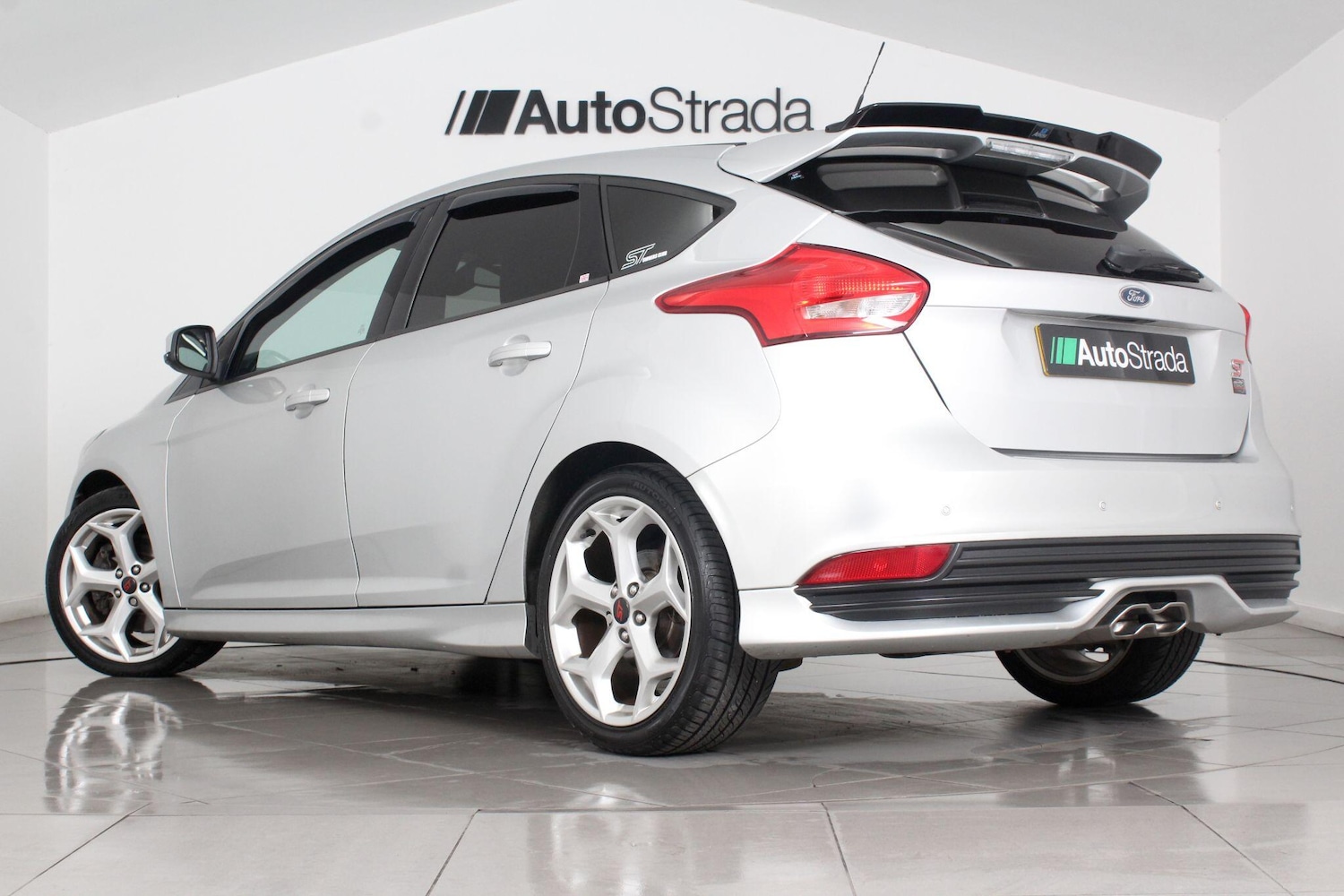 Used Ford Focus 2016 for sale - 76989419: Photo 10
