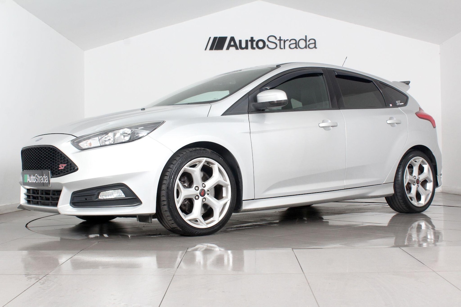 Used Ford Focus 2016 for sale - 76989419: Photo 19