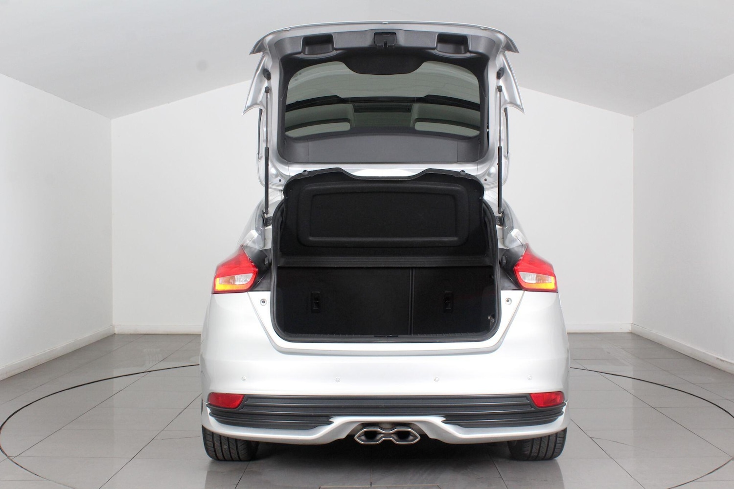 Used Ford Focus 2016 for sale - 76989419: Photo 21