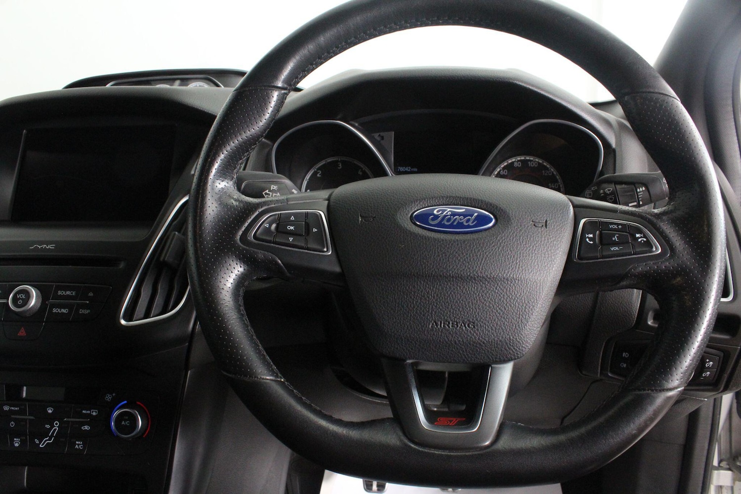 Used Ford Focus 2016 for sale - 76989419: Photo 24