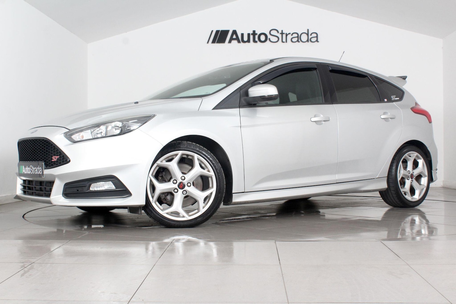 Used Ford Focus 2016 for sale - 76989419: Photo 6