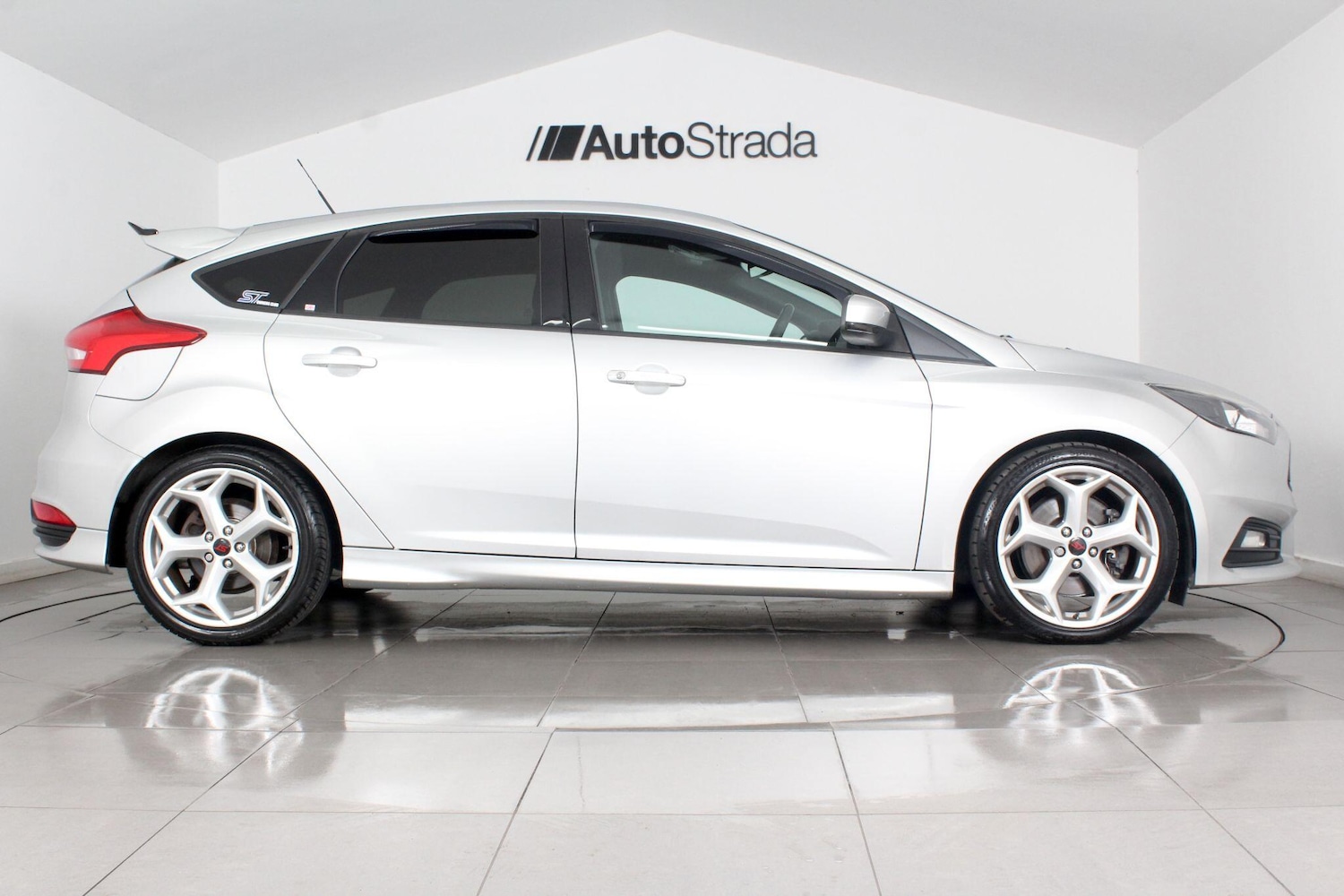 Used Ford Focus 2016 for sale - 76989419: Photo 7