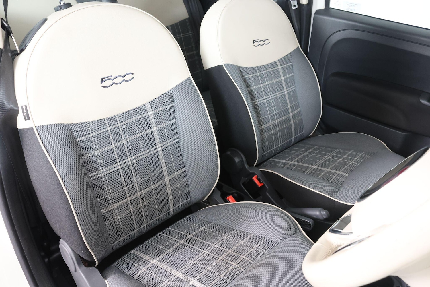 Used Fiat 500 2016 for sale - 77174956: Photo 40