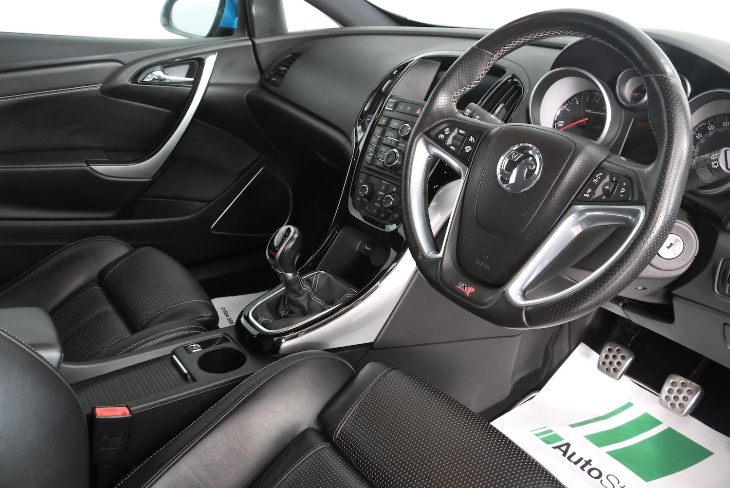 Used Vauxhall Astra GTC for sale - 77738685: Photo 2