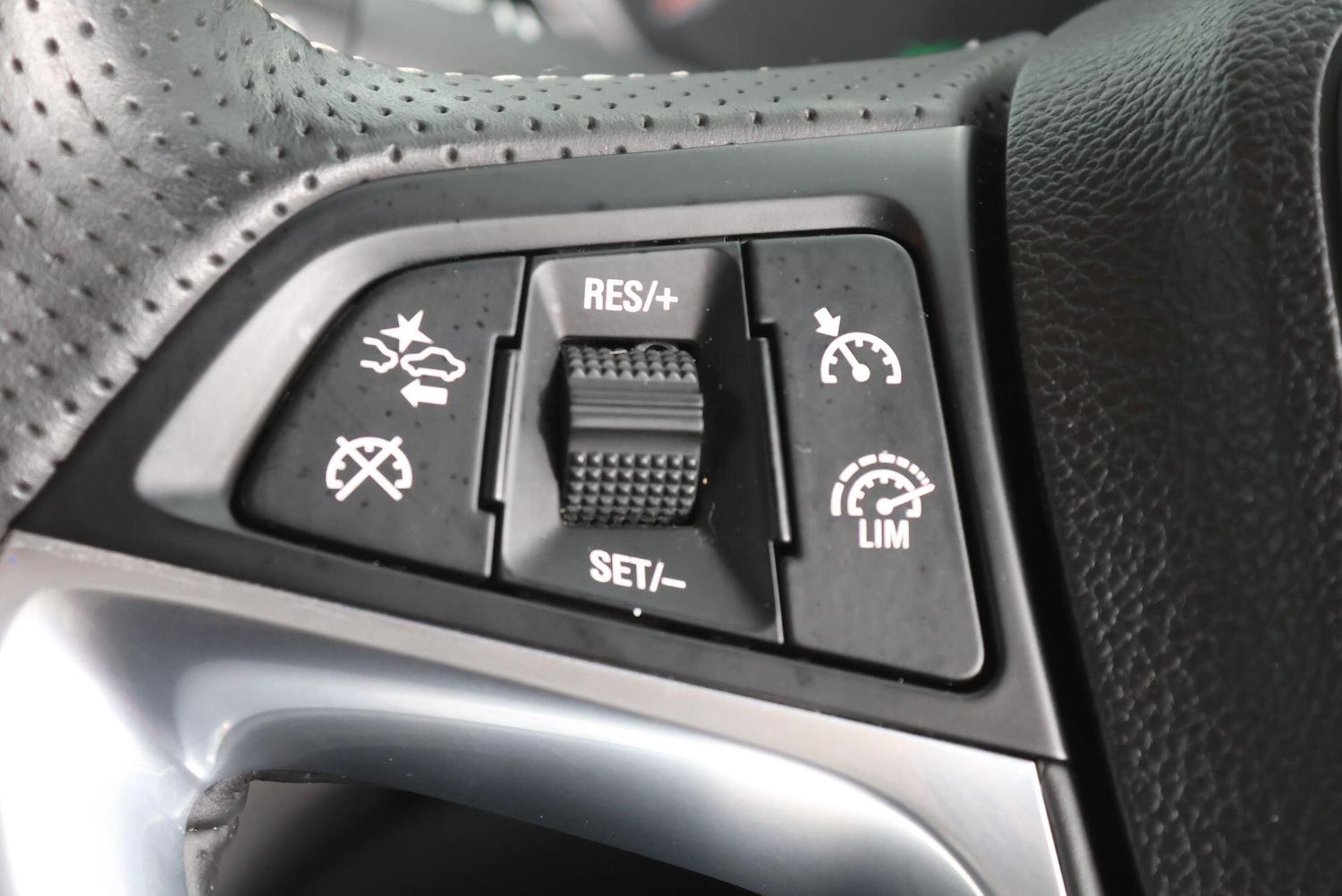 Used Vauxhall Astra GTC for sale - 77738685: Photo 25