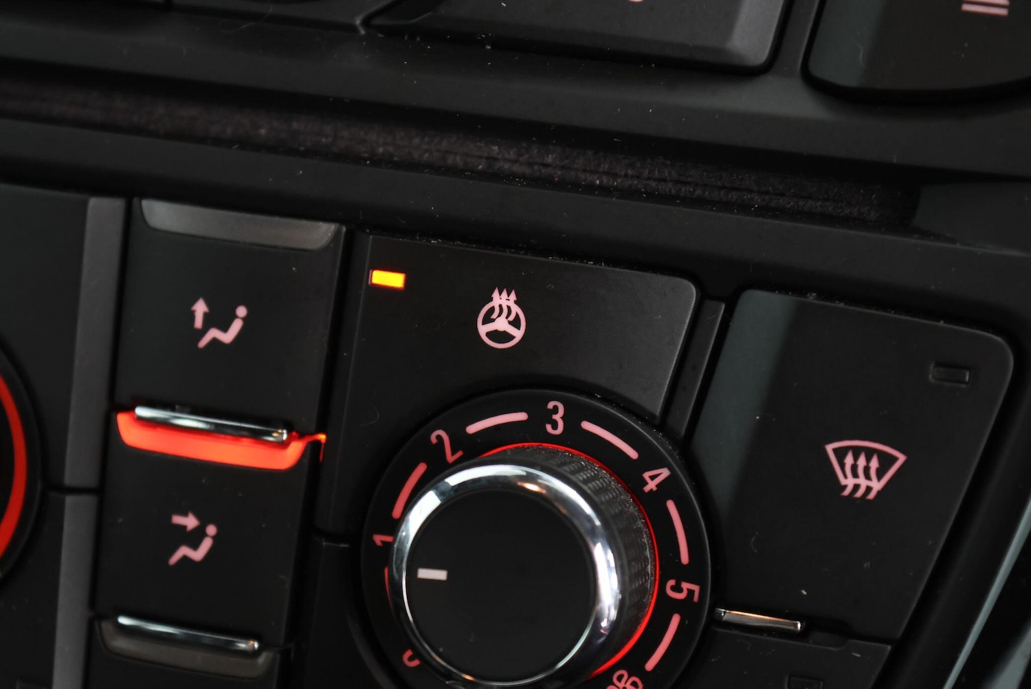 Used Vauxhall Astra GTC for sale - 77738685: Photo 36